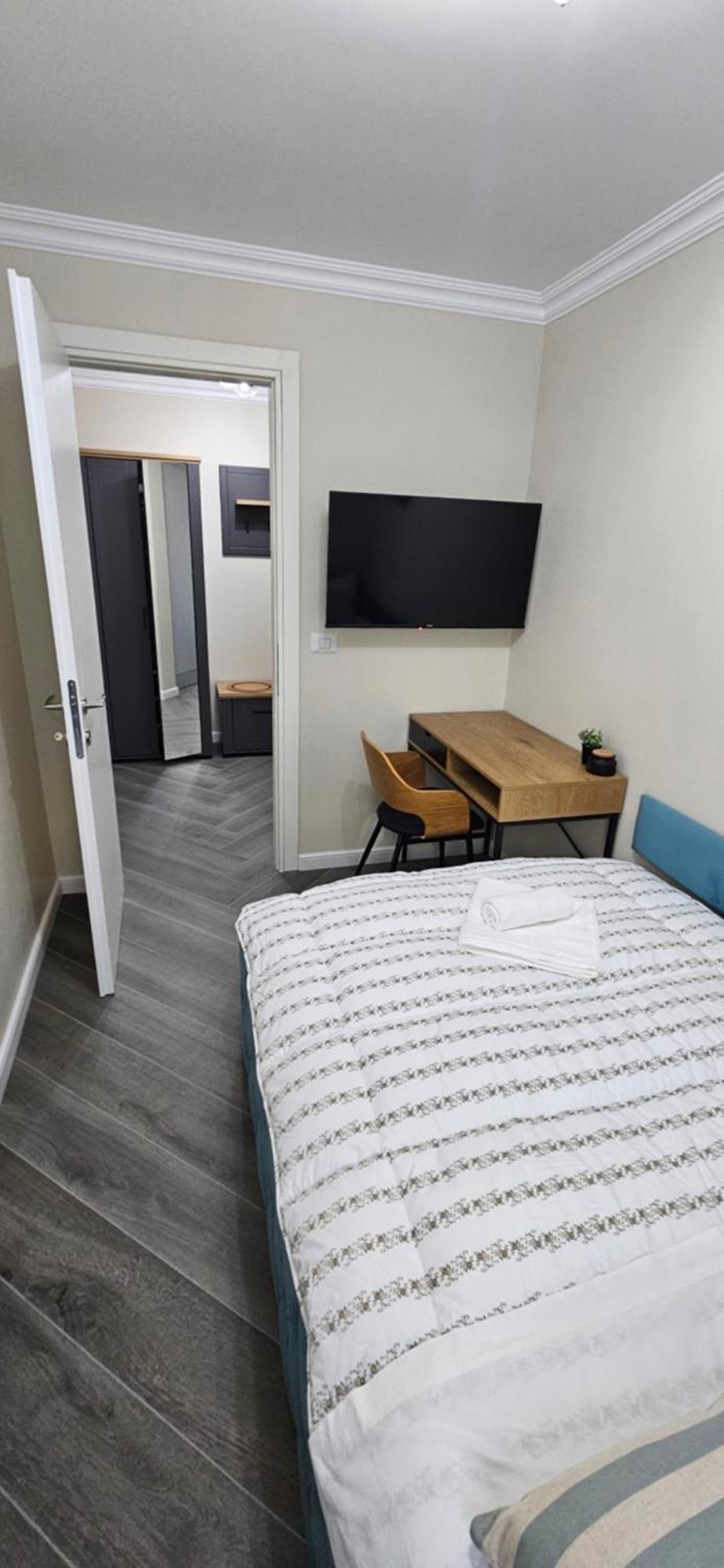 Ferienwohnung White Rezidence II Curtea de Argeş Exterior foto