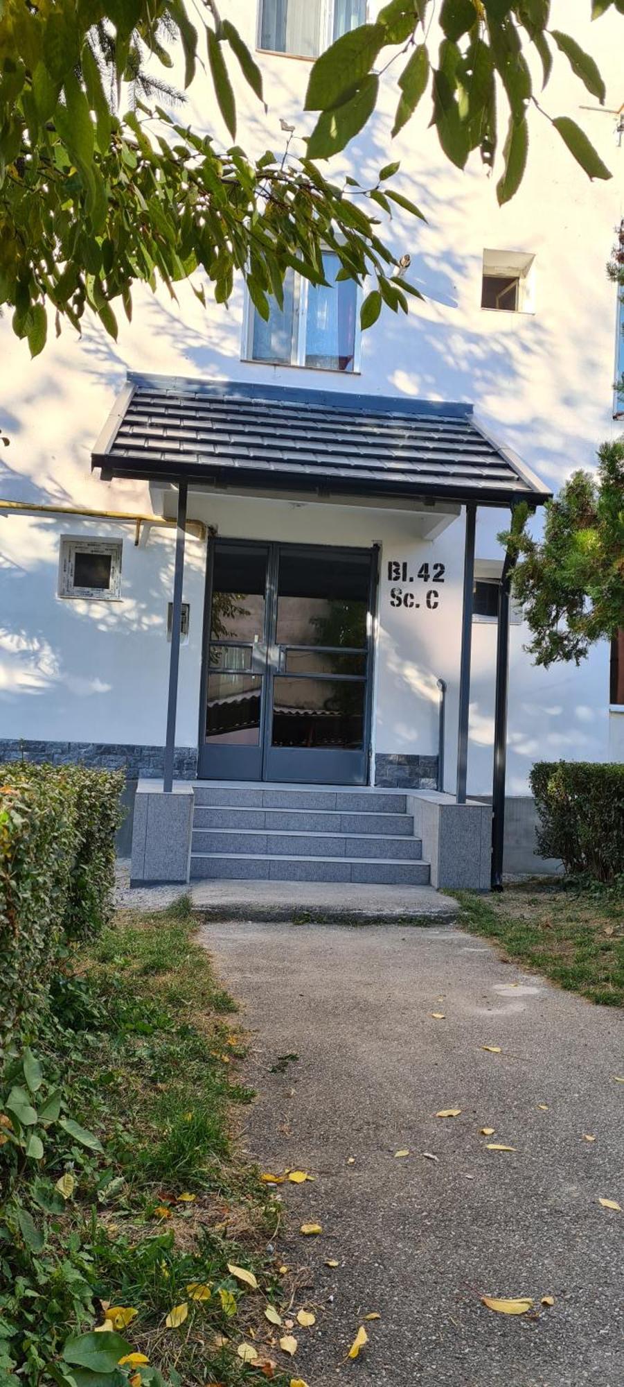 Ferienwohnung White Rezidence II Curtea de Argeş Exterior foto