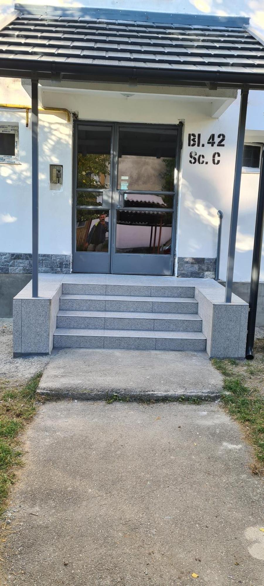 Ferienwohnung White Rezidence II Curtea de Argeş Exterior foto